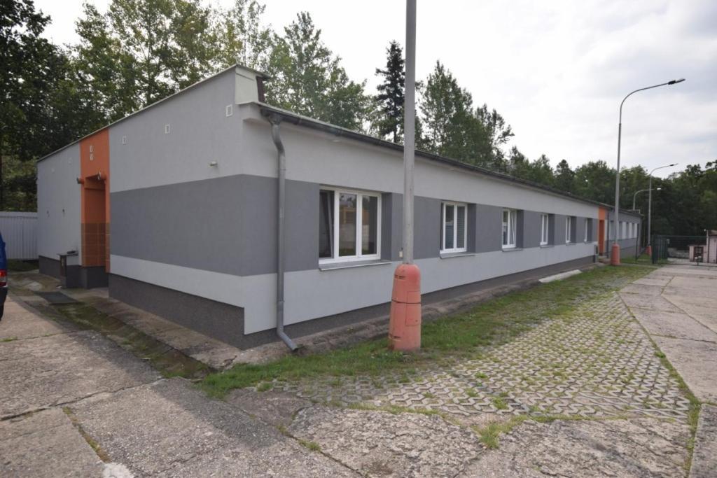 Apartmany A Ubytovani Premyslova, Hradec Kralove Ngoại thất bức ảnh